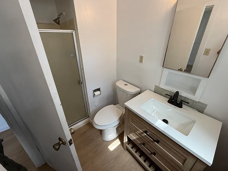 885 James Ave #10 — Photo 7
