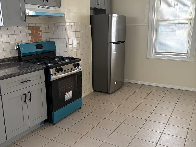 654 Liberty Ave #2 — Photo 2