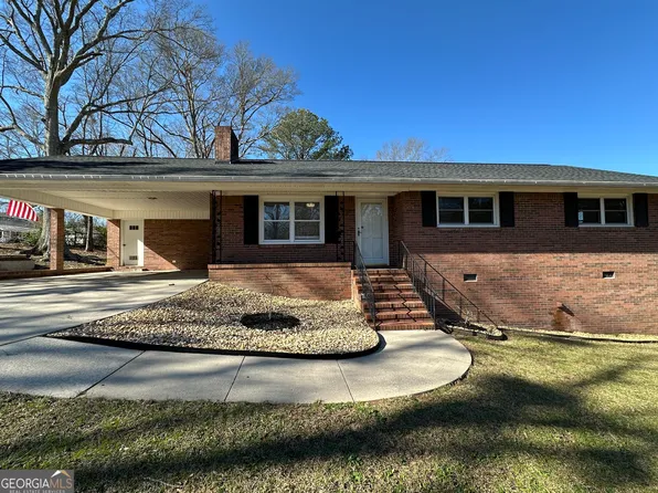 304 Green St, Warm Springs, GA 31830