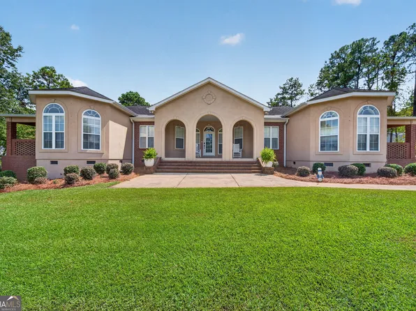 103 Waters Edge Dr NE, Milledgeville, GA 31061