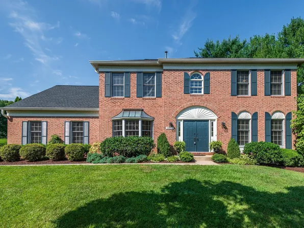 19832 Helmond Way, Montgomery Village, MD 20886