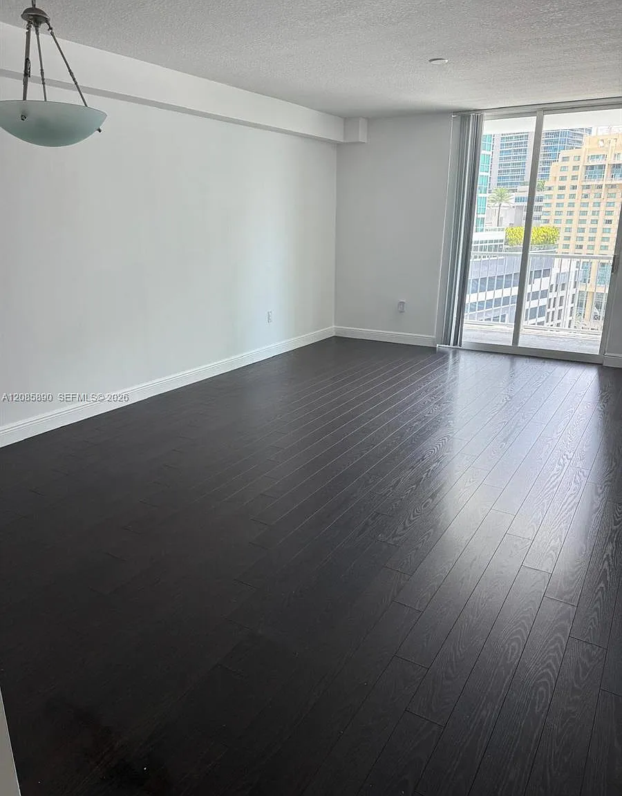 Vue At Brickell Condo — Photo 2