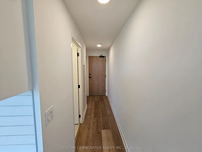 33 Erie Ave #807 — Photo 18