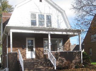 2414 73rd St, Kenosha, WI 53143