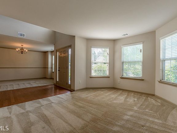 5th image of 510 Ballyshannon Dr