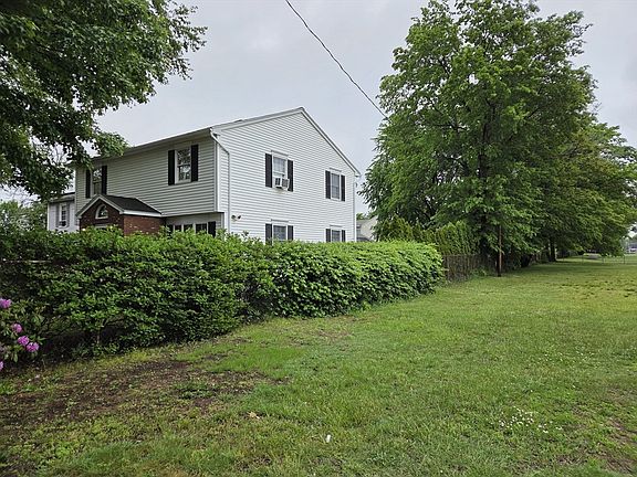 5th image of 1451-1453 Carew St