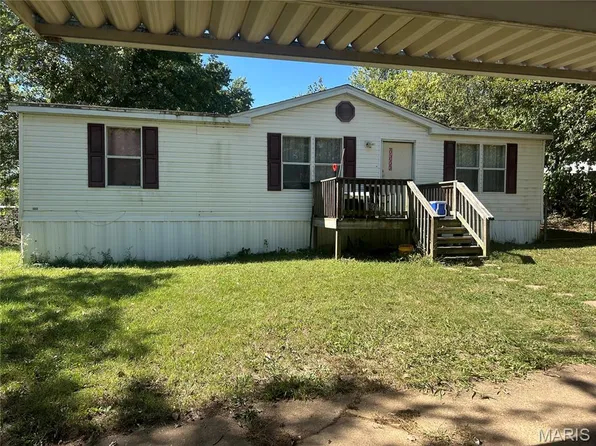 618 Carolee Ct, Villa Ridge, MO 63089