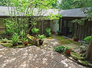 16804 12th Pl SW, Normandy Park, WA 98166