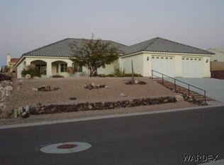 836 Campbell Rd, Bullhead City, AZ 86429