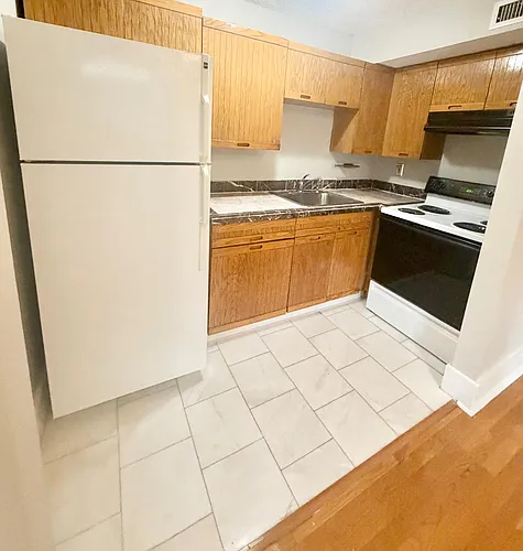 226 Wooster St #3R Photo 1