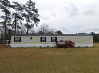 152 Sanderson Rd, Maxton, NC 28364