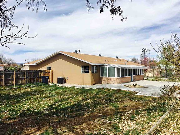3rd image of 525 Camino Santa Cruz