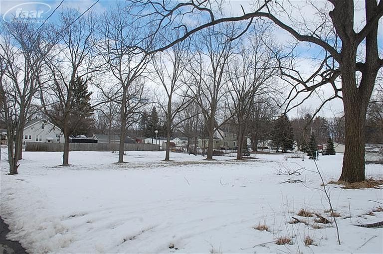 1st image of 827 Glenwood Ave