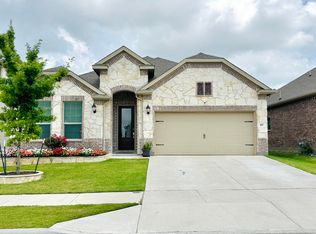 917 Rosebay Dr, Justin, TX 76247