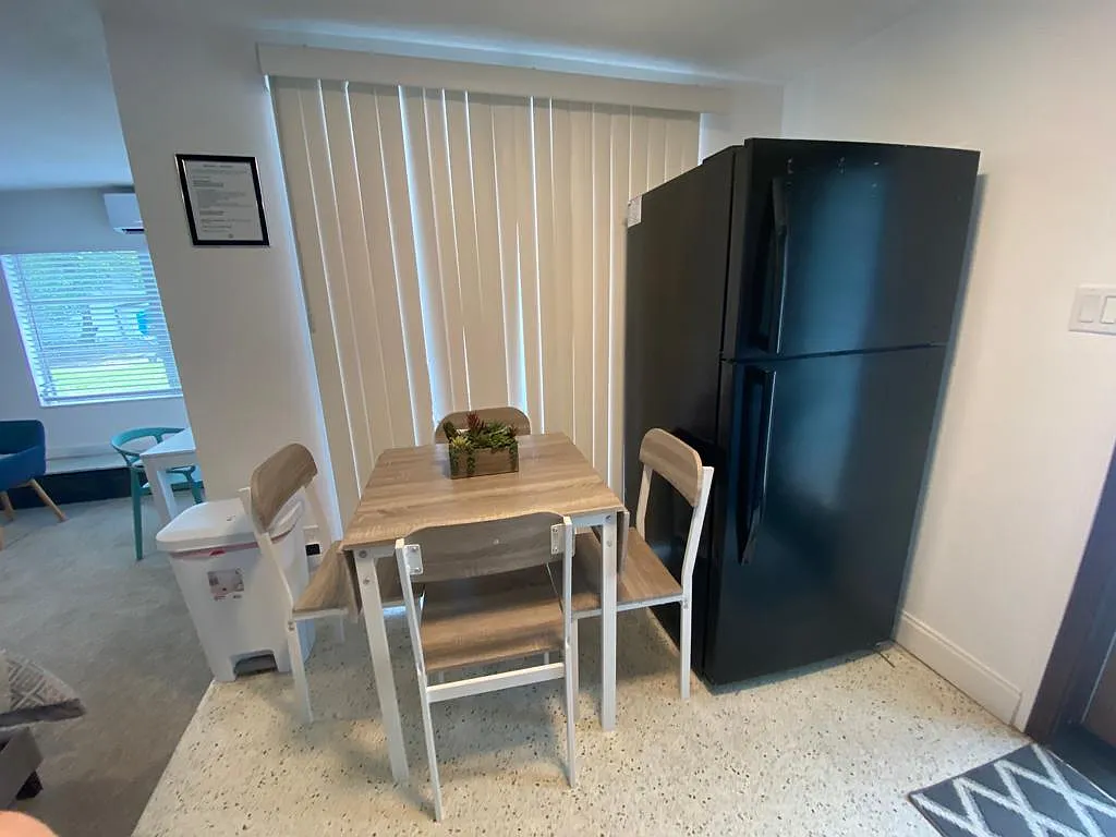 1 bed, $1,400 — Photo 4