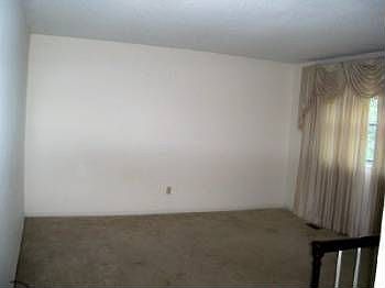 4th image of 2650 Alvin Ct NW