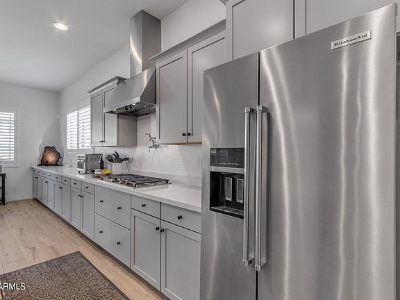 3rd image of 2140 E AQUARIUS Place