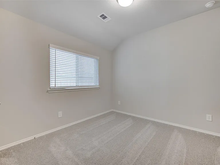 9624 Mount Brewer Ln — Photo 10