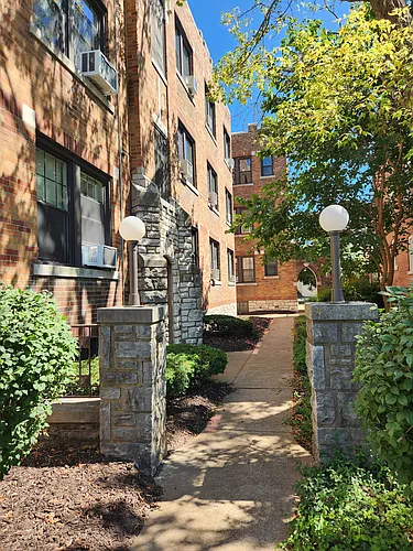 6246 Rosebury Ave #2S Photo 1
