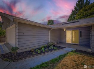 18319 83rd Pl NE, Kenmore, WA 98028