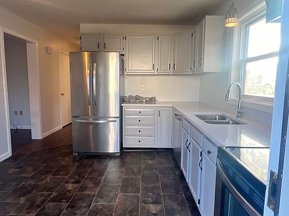 Eat-in area on the left