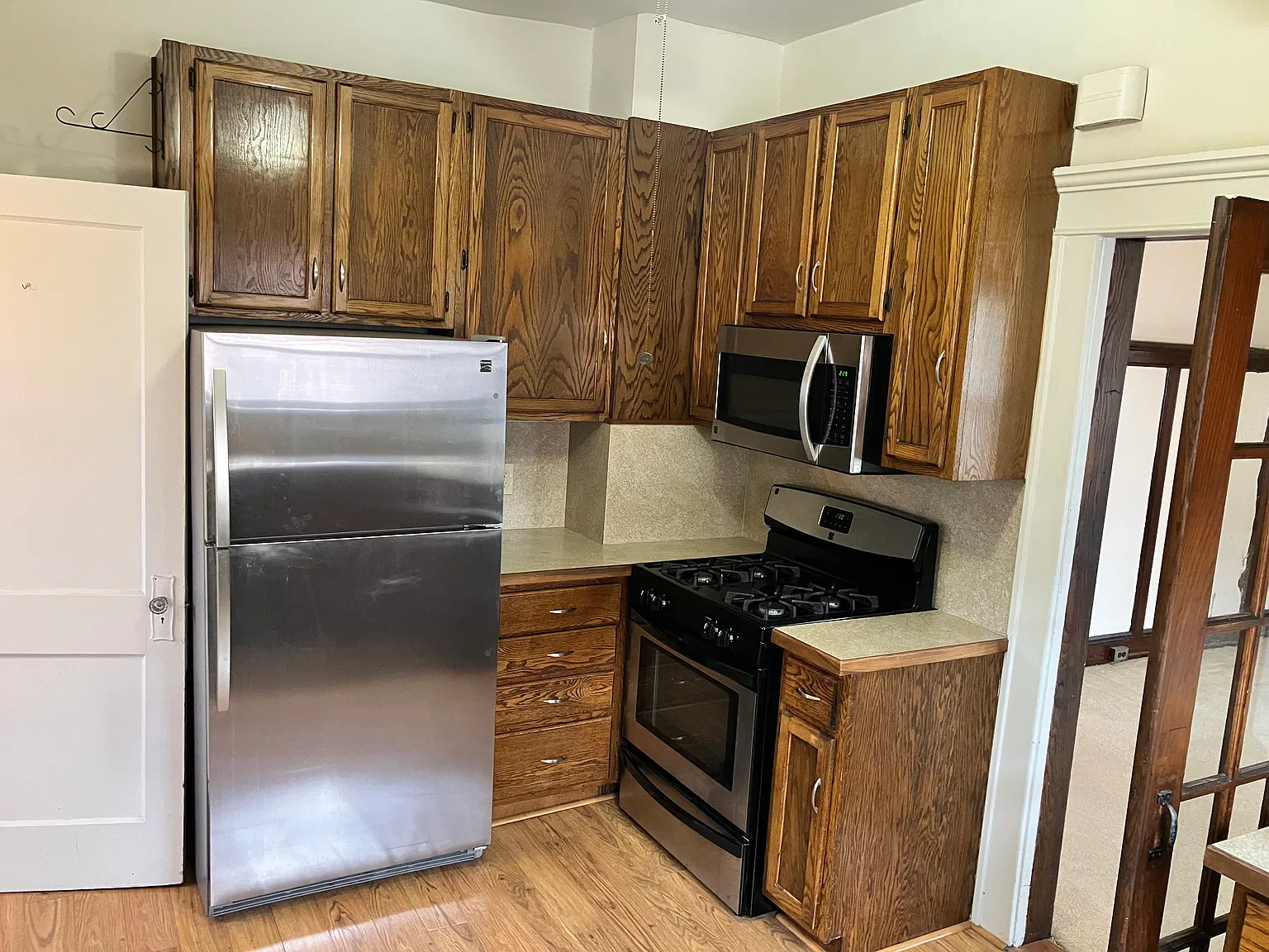 2 bed, 1150 sqft, $2,975 — Photo 3