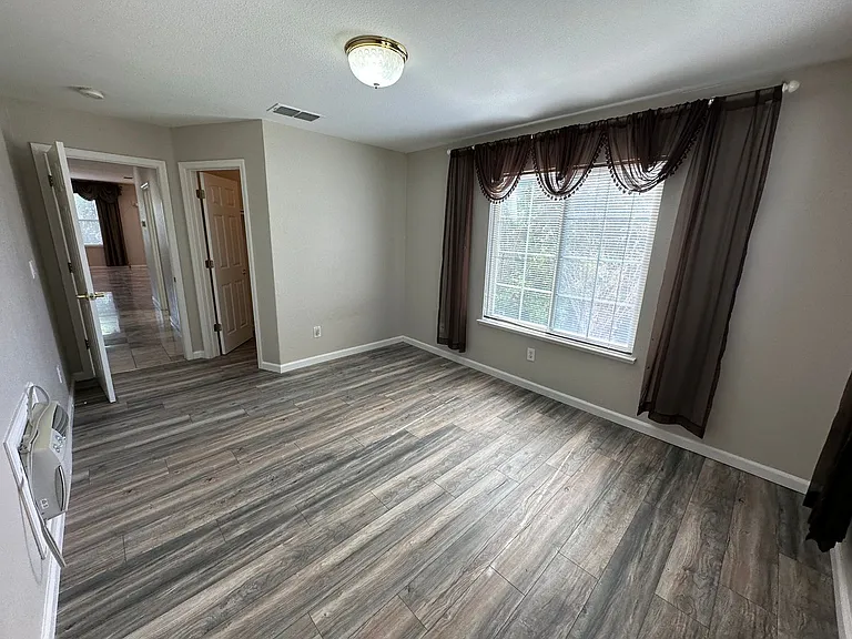 2283 Gary Ln — Photo 11