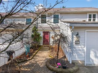 858 Sutton Pl, Akron, OH 44313