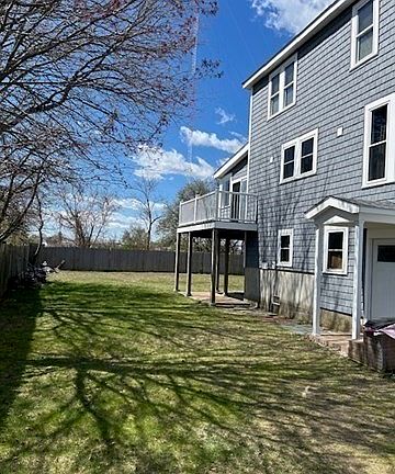 2nd image of 67 Newport Rd