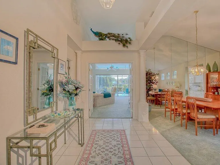 7101 Victoria Cir — Photo 5