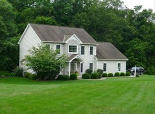 194 Springdale Ln, Millersville, PA 17551