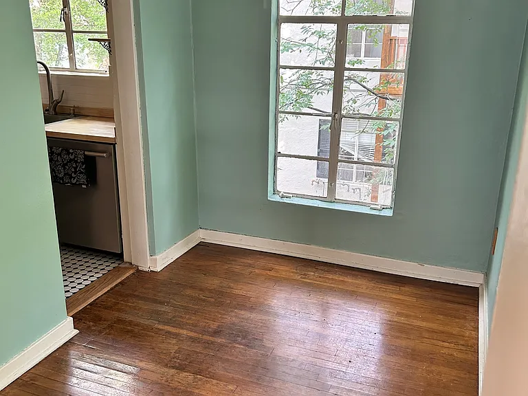 1413 Kirkwood Rd #B — Photo 8