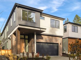 7006 NE 134th St, Kirkland, WA