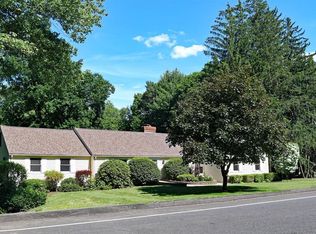 39 Kibbe Rd, East Longmeadow, MA 01028