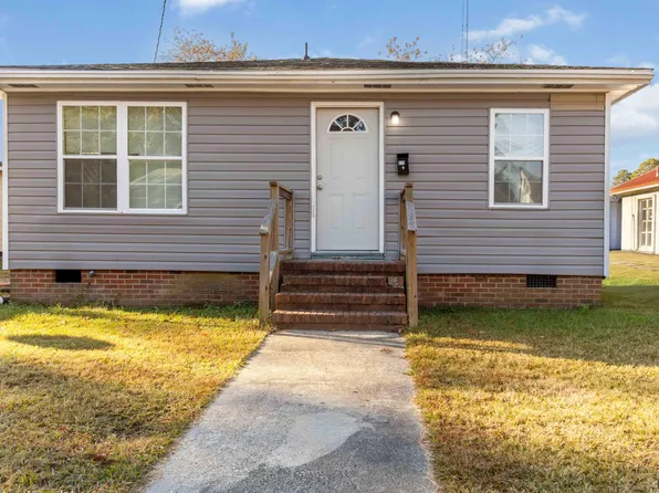 513 Mullins St, Rocky Mount, NC 27803