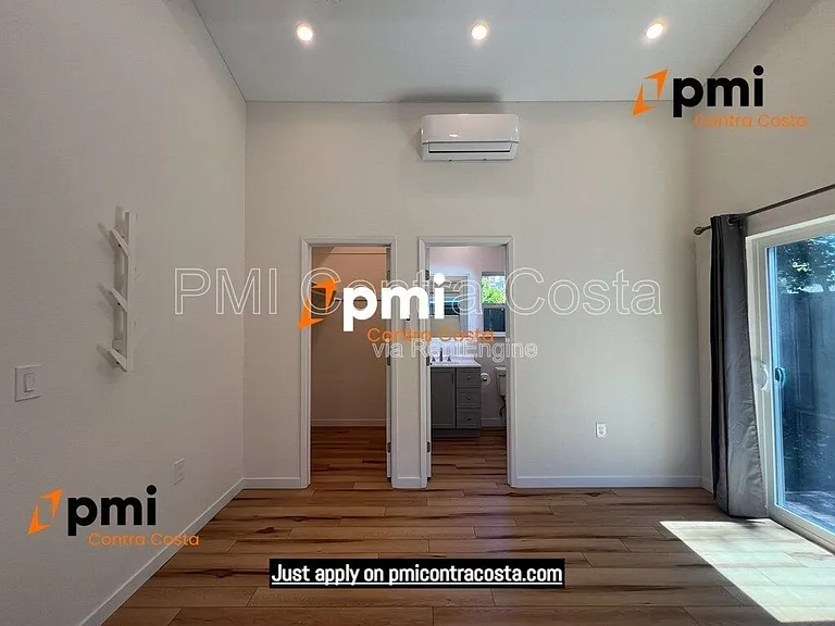 1173 Las Juntas Way #B — Photo 10