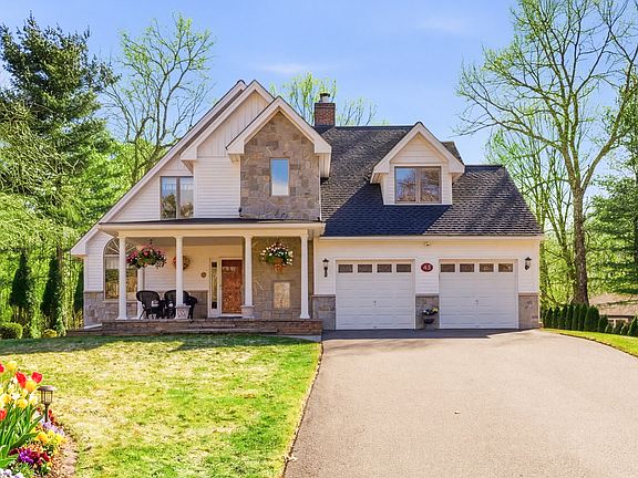 2nd image of 45 Indian Hill Road