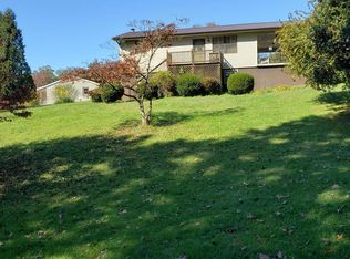 105 Hilltop Rd, La Follette, TN 37766