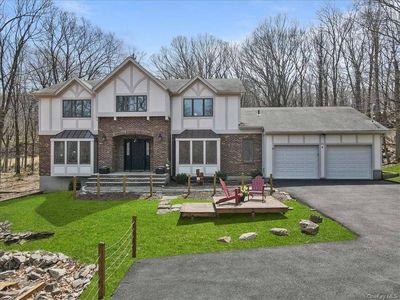 6 Skahen Dr, Stony Point, NY, 10986
