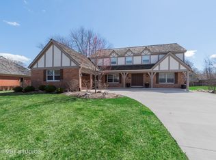 33 Barn Swallow Rd, Lake Forest, IL 60045