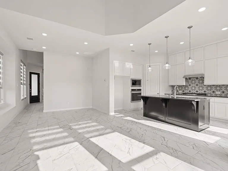 6579 Scarlet Pond Ln — Photo 14