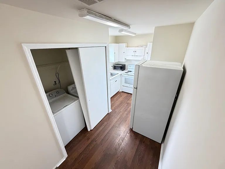 4124 Pershing Pointe Pl #4 — Photo 15