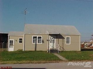 765 Grass St, Ste Genevieve, MO 63670