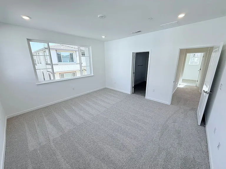 338 E Beatrice Ave — Photo 13