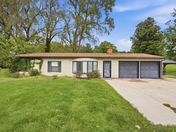 2945 Highway 22, Muscatine, IA 52761
