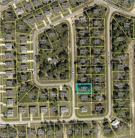 2nd image of 1818 League Ave