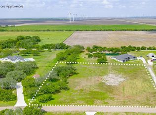 957 Santa Cruz Ln, Corpus Christi, TX 78415