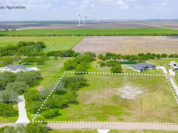 957 Santa Cruz Ln, Corpus Christi, TX 78415