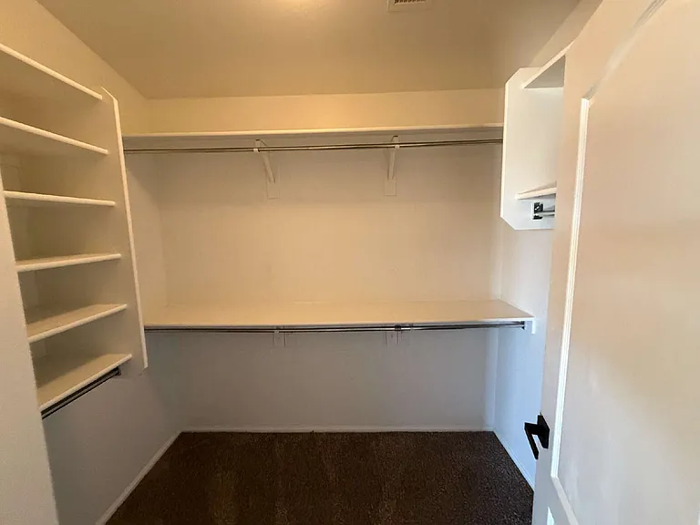 38134 N Establo Dr — Photo 19