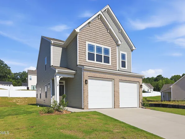 75 Furley St, Sanford, NC 27330